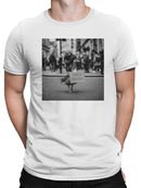 Goose with "Choose Violence" Sign Men's T-shirt