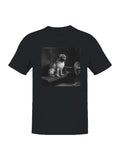 Pug on Vintage Gym Bench Men's T-shirt