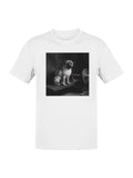 Pug on Vintage Gym Bench Men's T-shirt