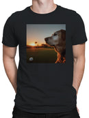 Golden Retriever Golf Sunset Scene Men's T-shirt